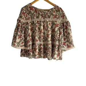 Max Studio Womens Size Medium Tired Crotchet‎ Floral Blouse Bell Sleeves
